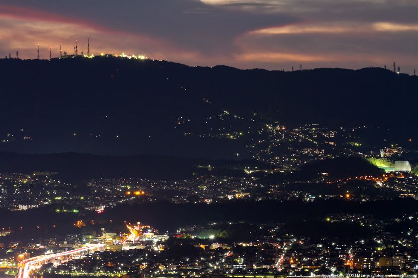 若草山から生駒市方面の夕景