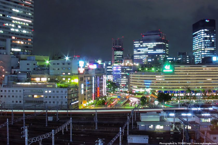 梅田阪急、阪神百貨店前の夜景 2003年頃
