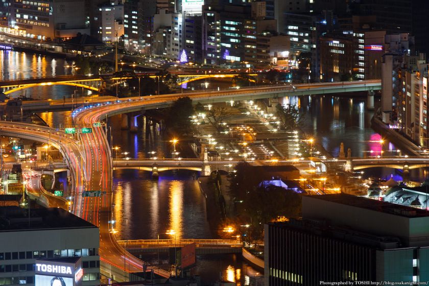 ブリーゼタワーからの夜景 阪神高速＆難波橋 2014年1月