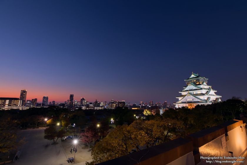 ミライザ大阪城 屋上からのトワイライト夜景