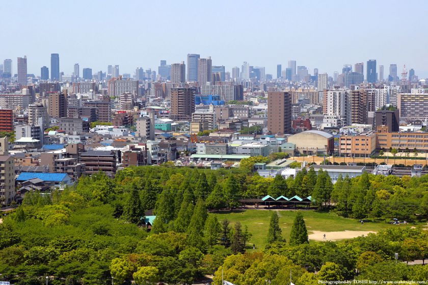 いのちの塔からの眺め 大阪都心方面 01