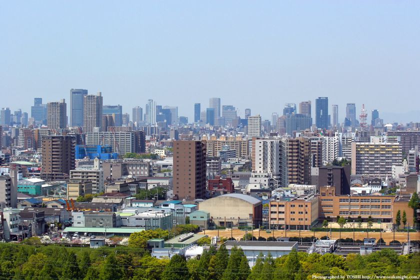 いのちの塔からの眺め 大阪都心方面 03