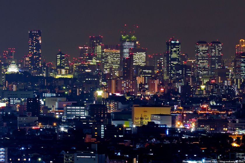 大阪の高層ビル群 夜景 2011 03