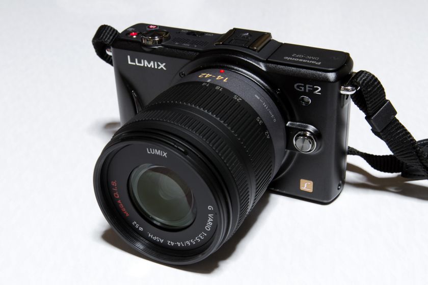 LUMIX GF2 + 14-42mm F3.5-5.6