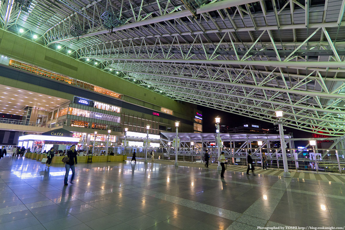 Jr大阪駅 大阪ステーションシティの夜景 時空の広場編 大阪 At Night ブログ