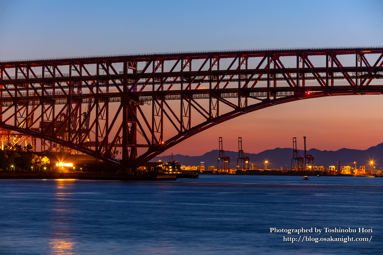 日本一のトラス橋 港大橋のライトアップ 夕景&夜景