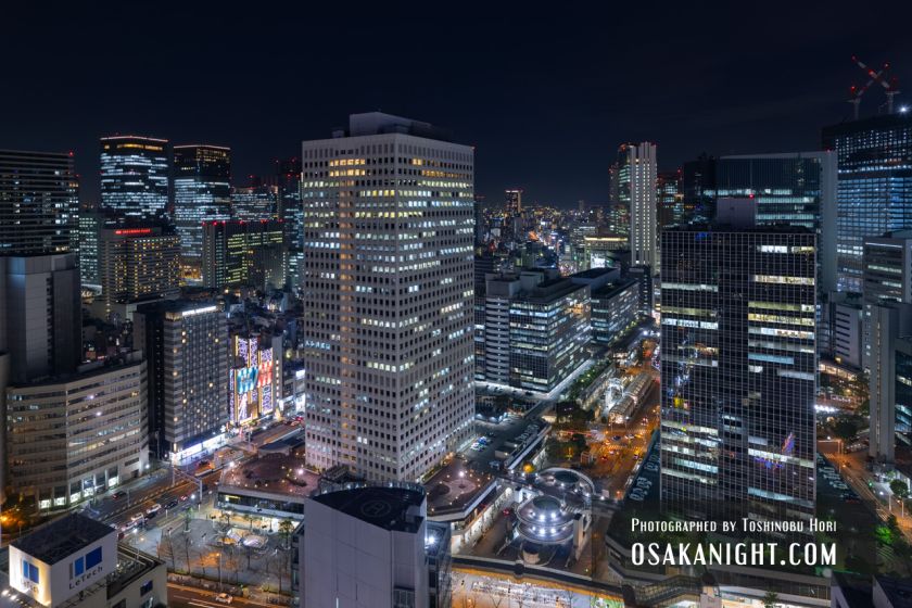 アパホテル大阪梅田駅タワー 展望プールからの夜景 05