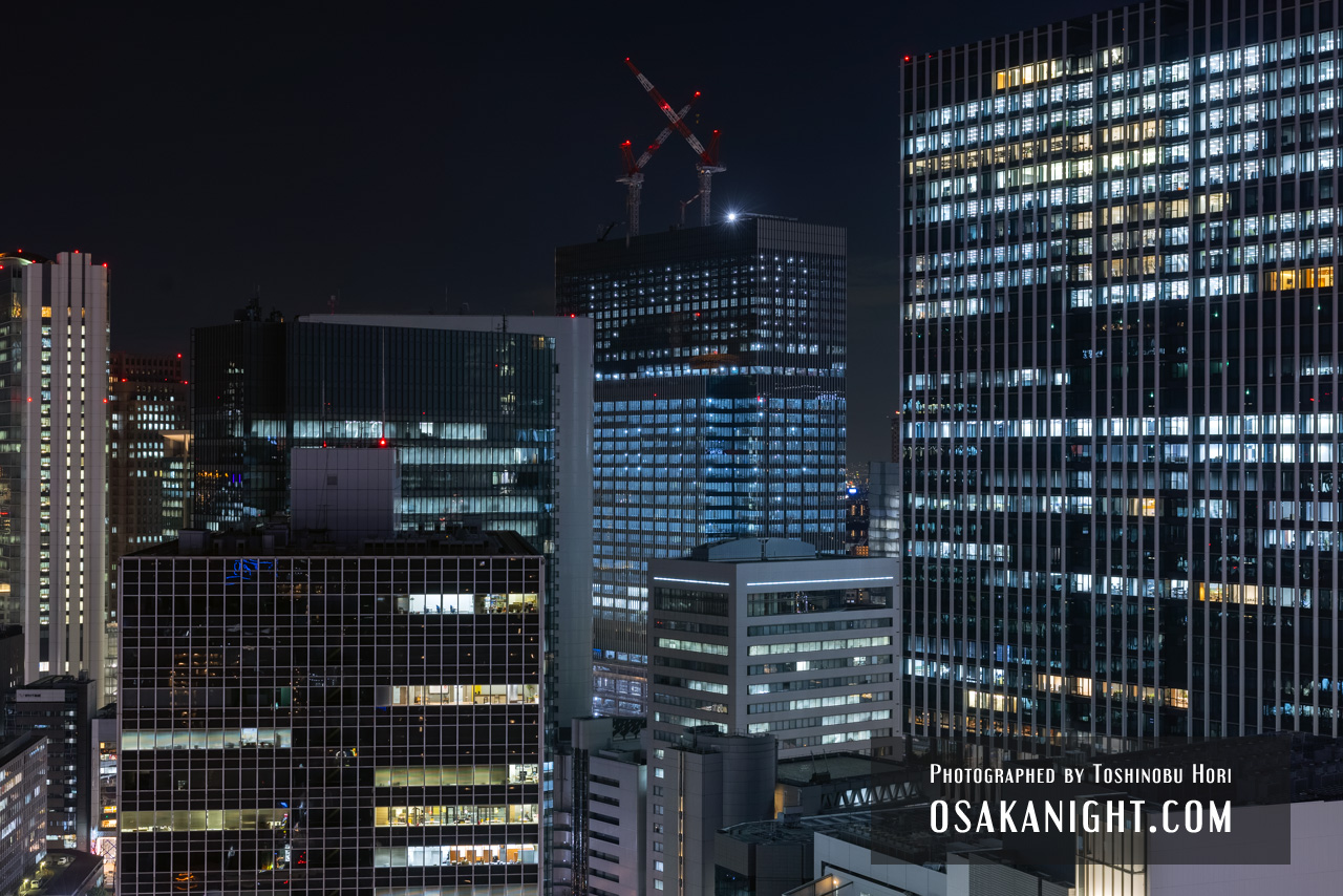 アパホテル大阪梅田駅タワー 展望プールからの夜景 09