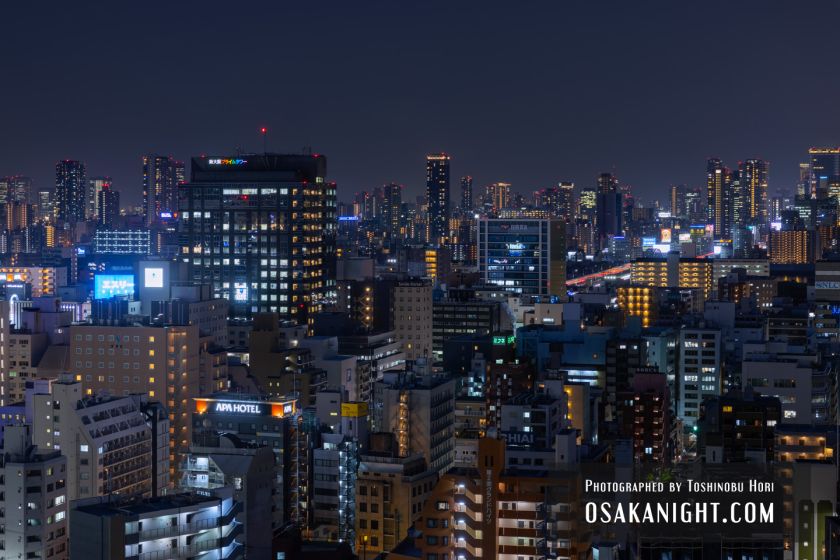 からくさホテルグランデ新大阪タワーからの夜景 新御堂筋方面