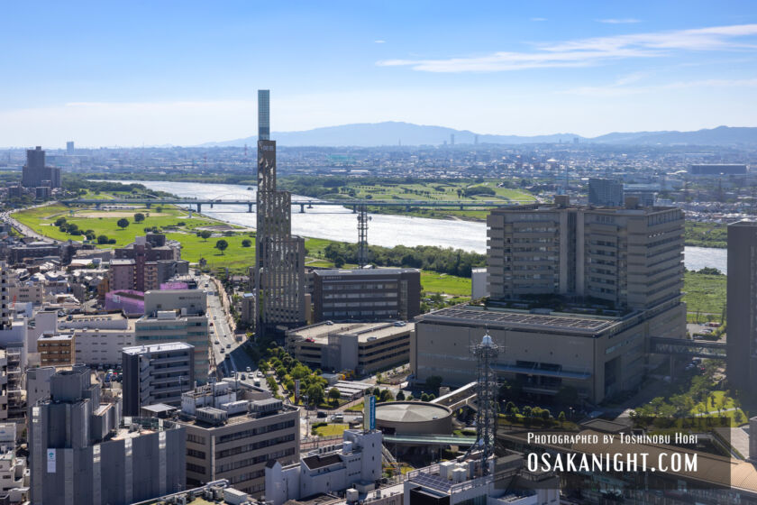 カンデオホテルズ大阪枚方 関医タワー 昼景